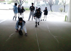 低い姿勢の確認